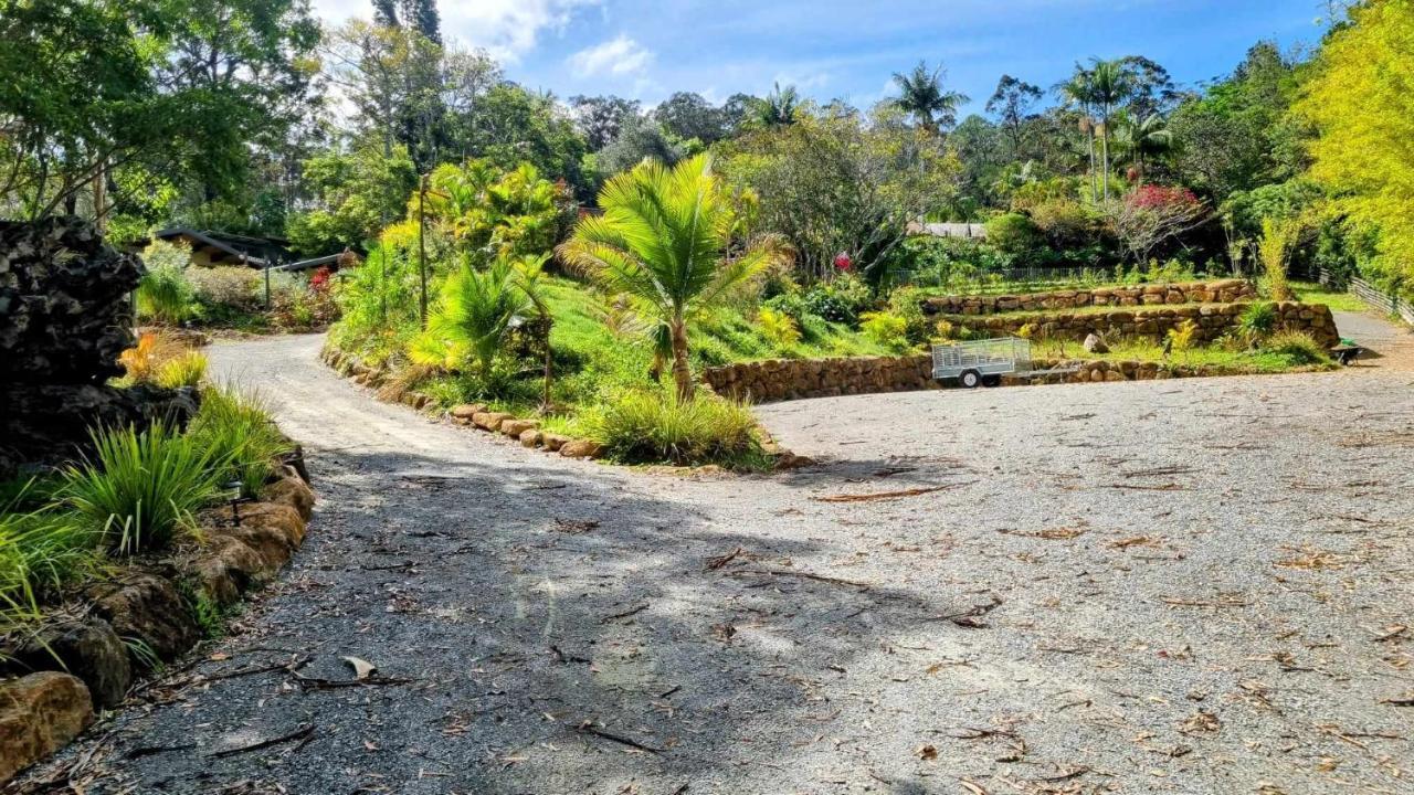 Guest house Healing Garden - California King Bed - Uluwatu *