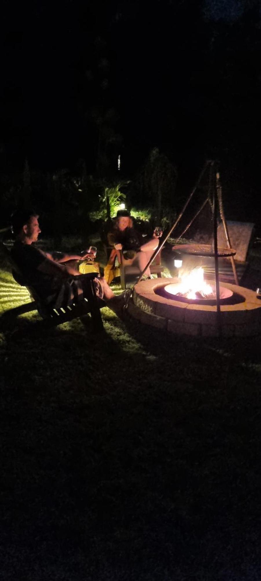 Healing Garden - California King Bed - Uluwatu *
